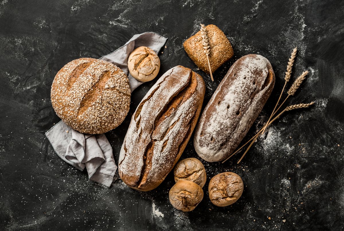 Nutrition Experts Recommend Top 10 Low-Calorie Breads