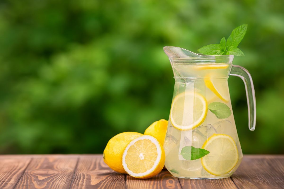 5 Life-Changing Benefits I Observed After Drinking Lemon Water Every Morning for 30 Days