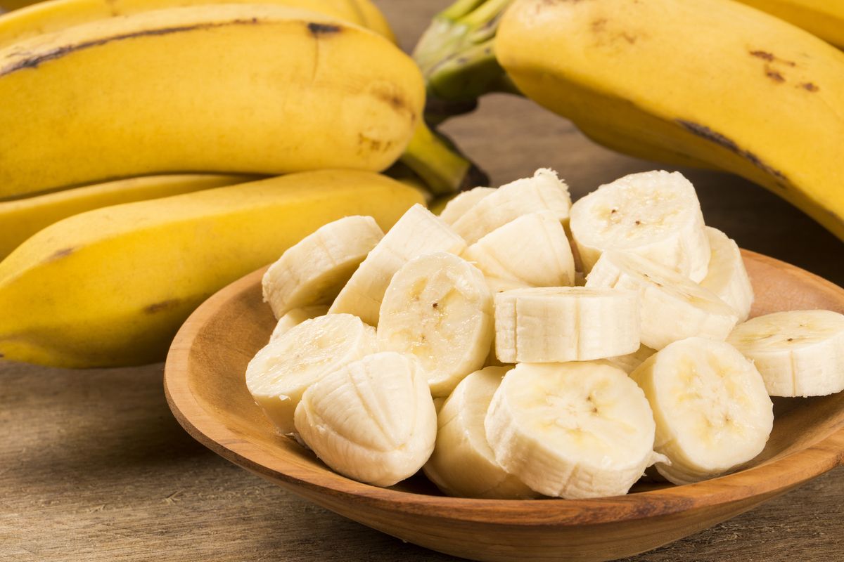 8 Benefits of Bananas Supported by Science