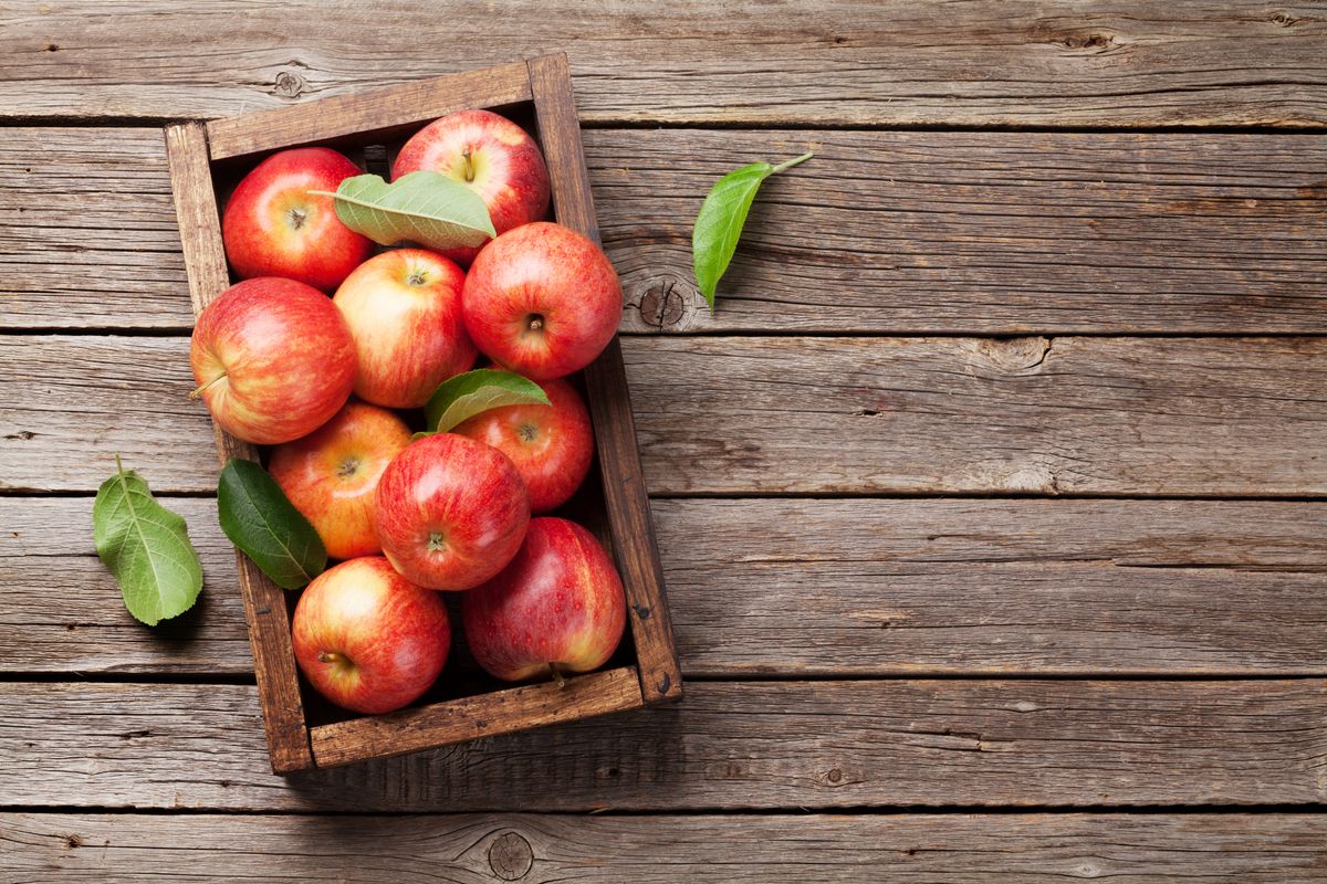 Science-Backed Benefits of Apples: 5 Reasons Why They're Good for You