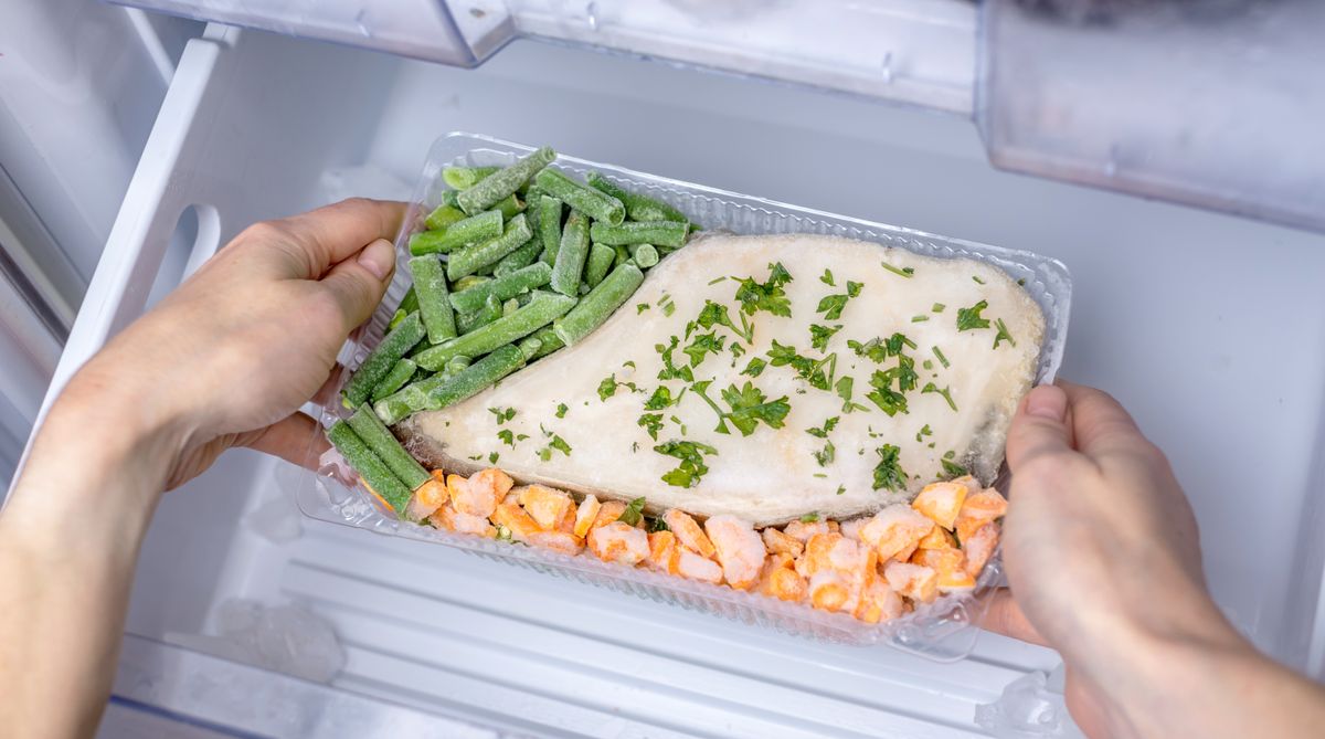 Dietitians Reveal the 8 Unhealthiest Frozen Dinners at Costco