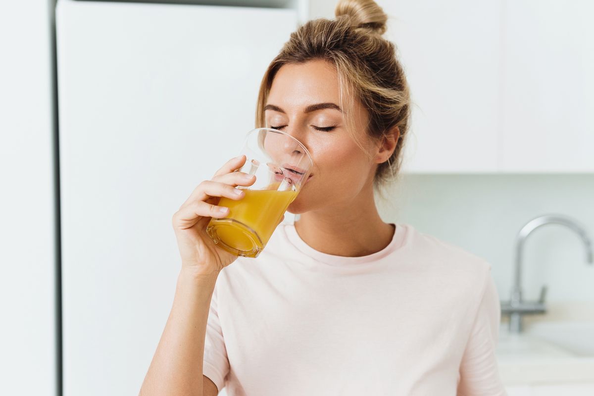 Effortless Drinking Habits to Achieve a Flat Stomach