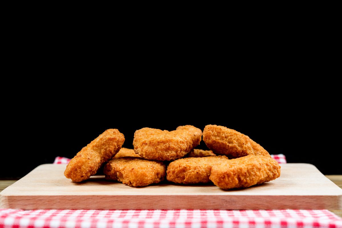 Dietitians Reveal the 11 Least Healthy Fast-Food Chicken Nuggets