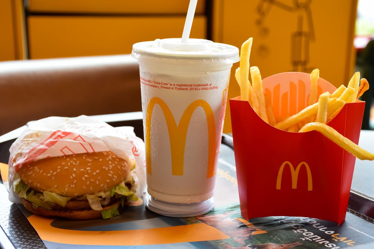 Effective Ways to Achieve Weight Loss While Enjoying Meals at McDonald's