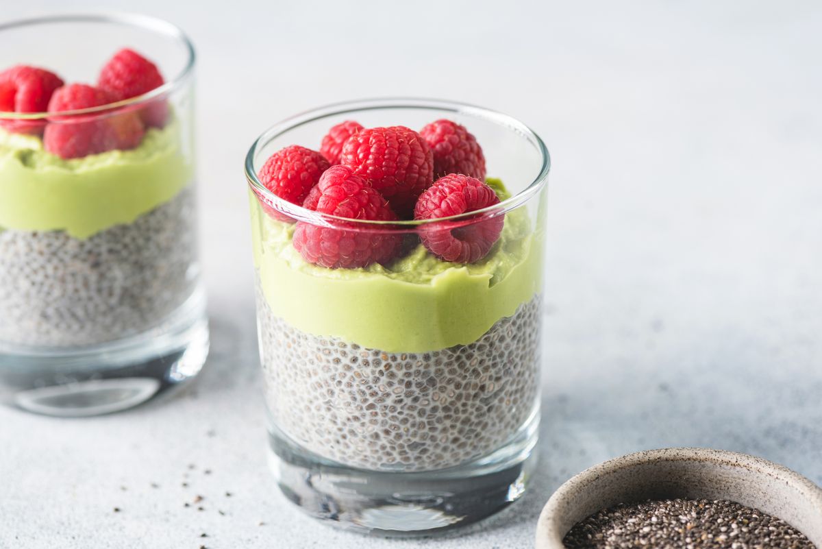 10 Superfood Snacks for All-Day Fullness and Energy Boost