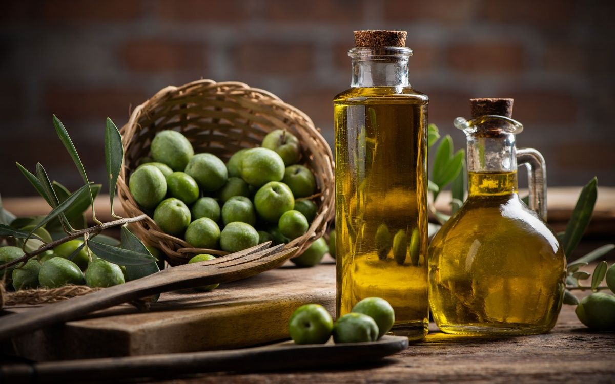 Why You Should Add Olive Oil to Your Diet