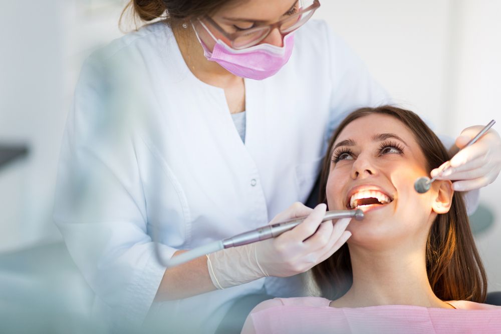 7 Actions Dentists Avoid, and You Should Too