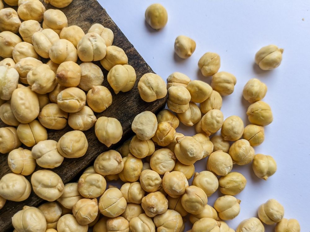 Are Chickpeas Good for You? 7 Effects of Eating Them