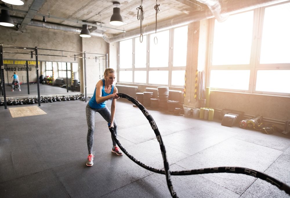 5 Effective Battle Rope Workouts to Help Sculpt a Slimmer Waistline