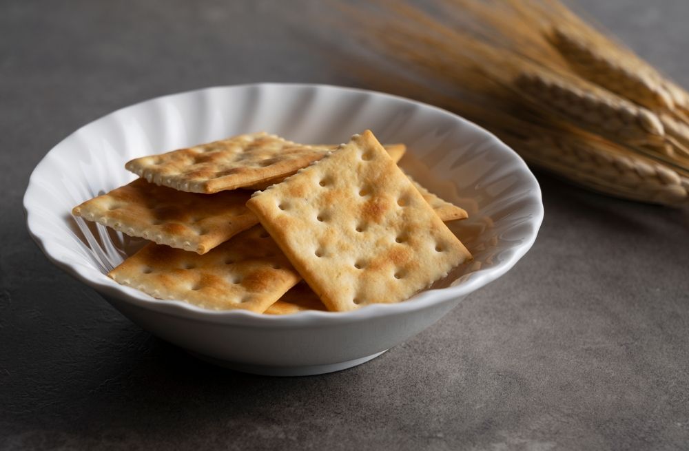 Are Wheat Thins Healthy? We Asked a Dietitian