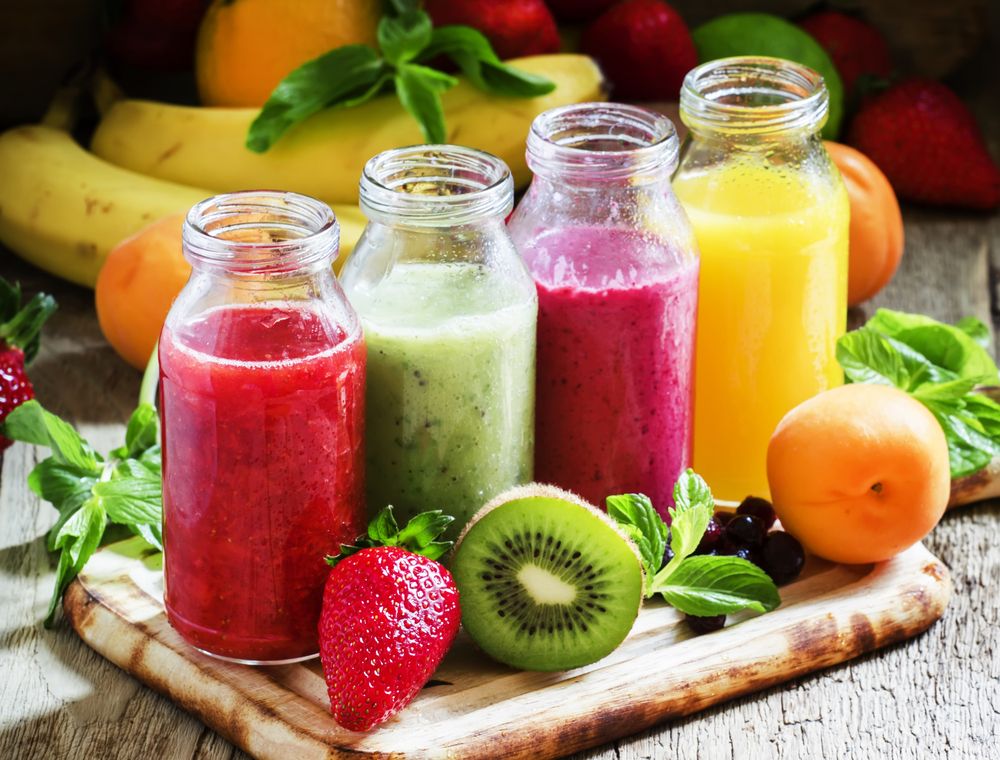 10 Healthiest Juices on Grocery Shelves, According to Dietitians