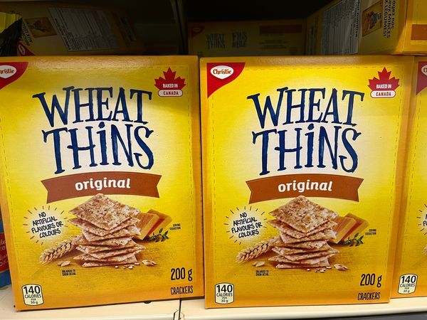 Are Wheat Thins Healthy? We Asked a Dietitian